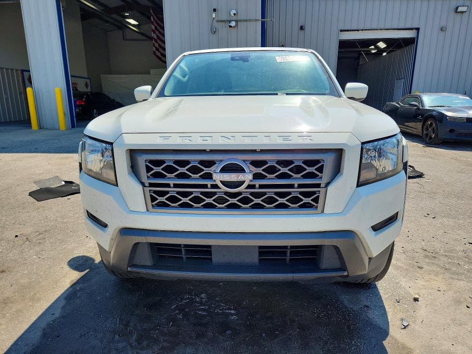 2022 NISSAN FRONTIER SV 5
