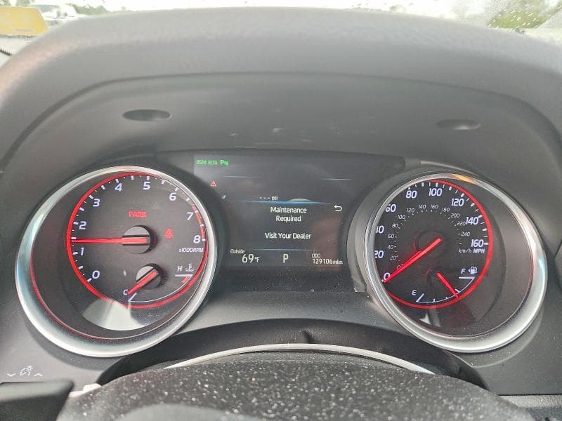 2018 TOYOTA CAMRY XSE 9