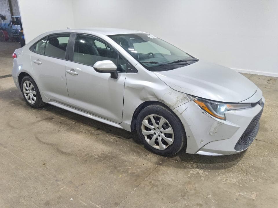 2020 TOYOTA COROLLA LE 4