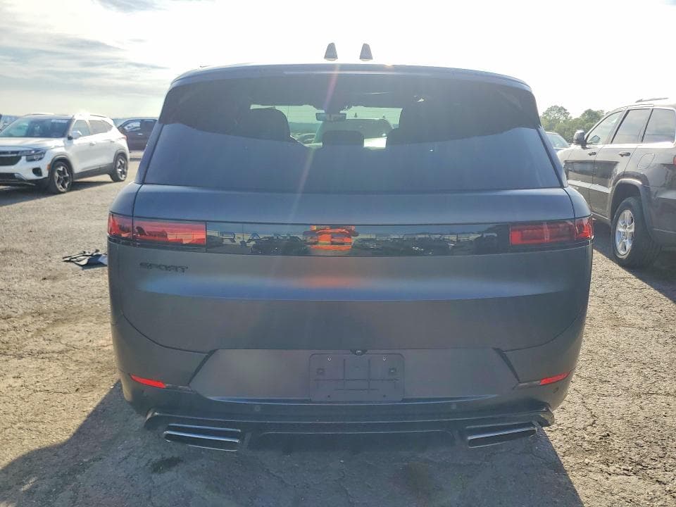 2024 LAND ROVER RANGE ROVER SPORT DYNAMIC SE 6