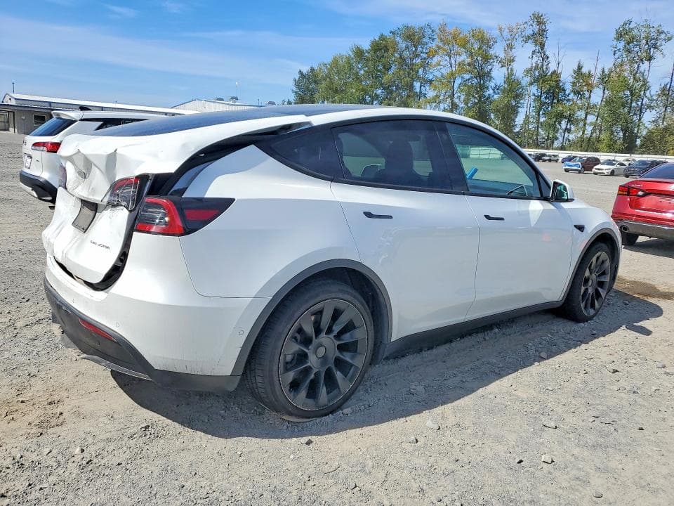2022 TESLA MODEL Y 3