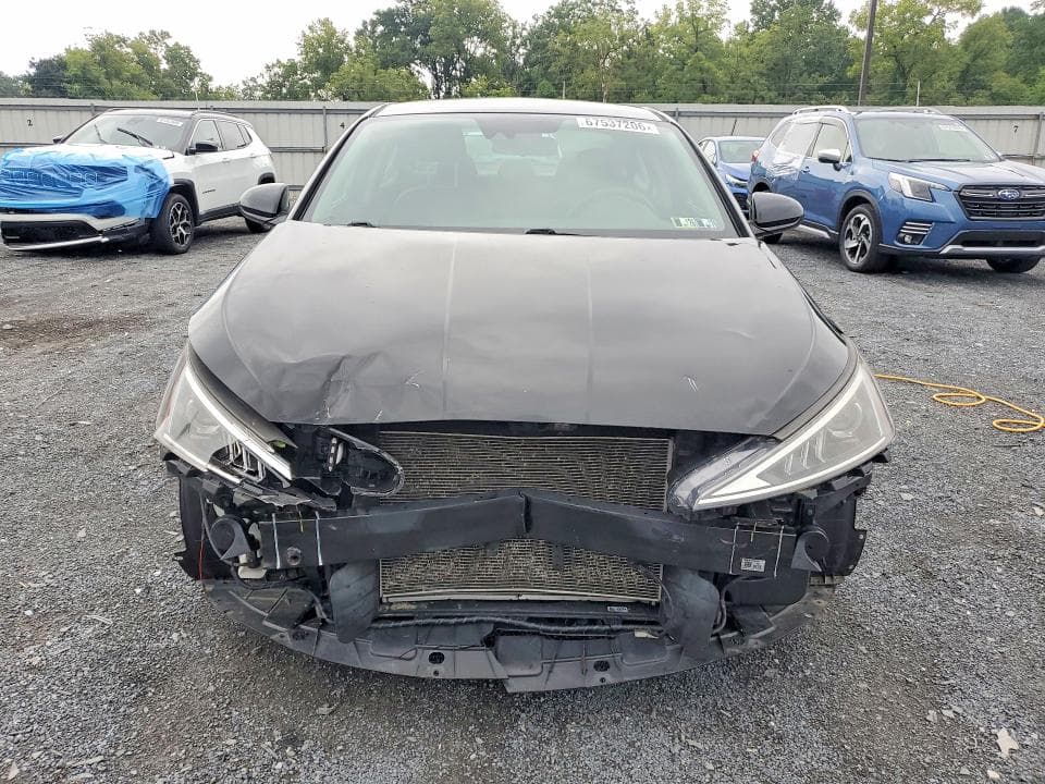 2020 HYUNDAI ELANTRA SE 5
