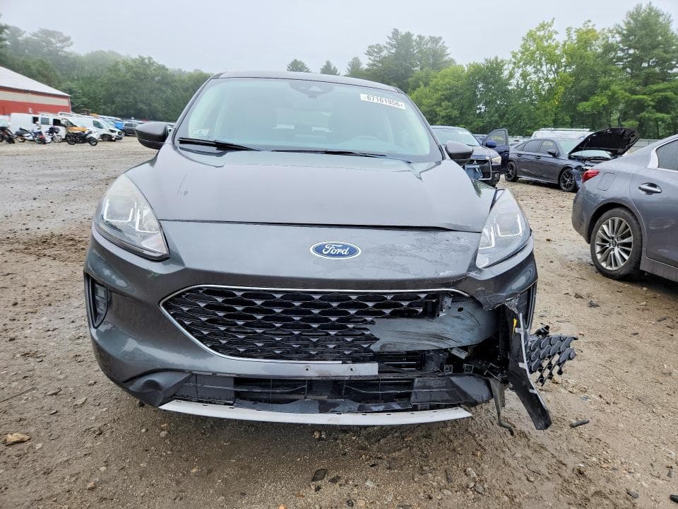2020 FORD ESCAPE SE 5