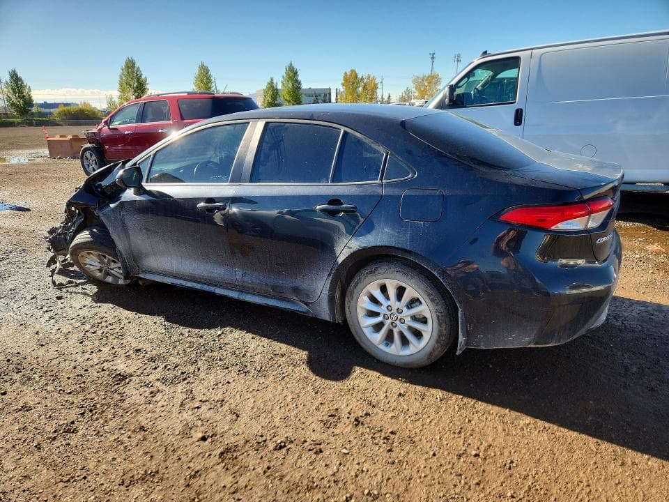 2021 TOYOTA COROLLA LE 2