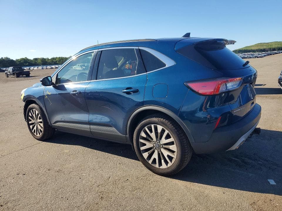 2020 FORD ESCAPE TITANIUM 2