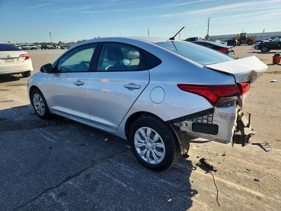 2022 HYUNDAI ACCENT SE 2