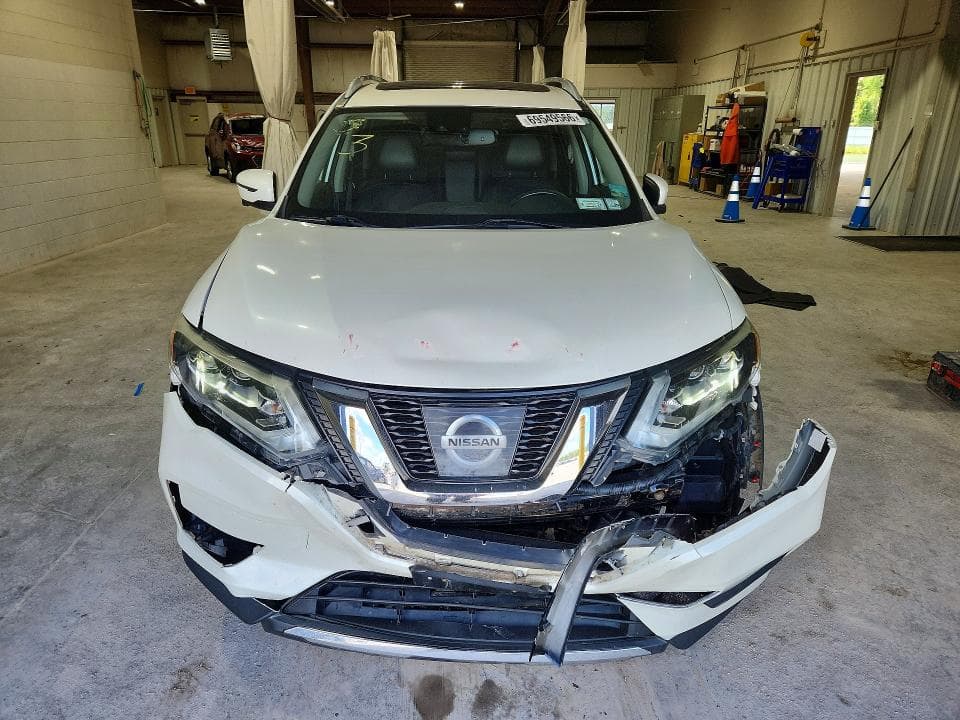 2017 NISSAN ROGUE SL 5