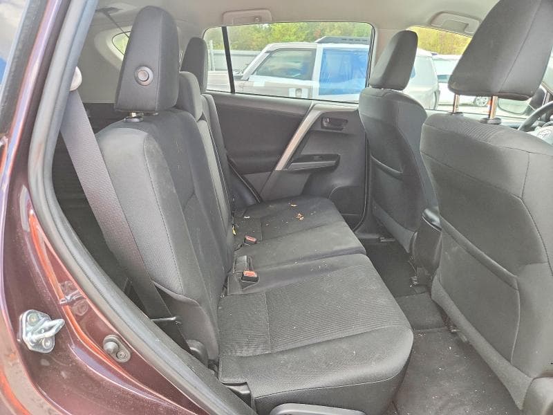2018 TOYOTA RAV4 LE 11