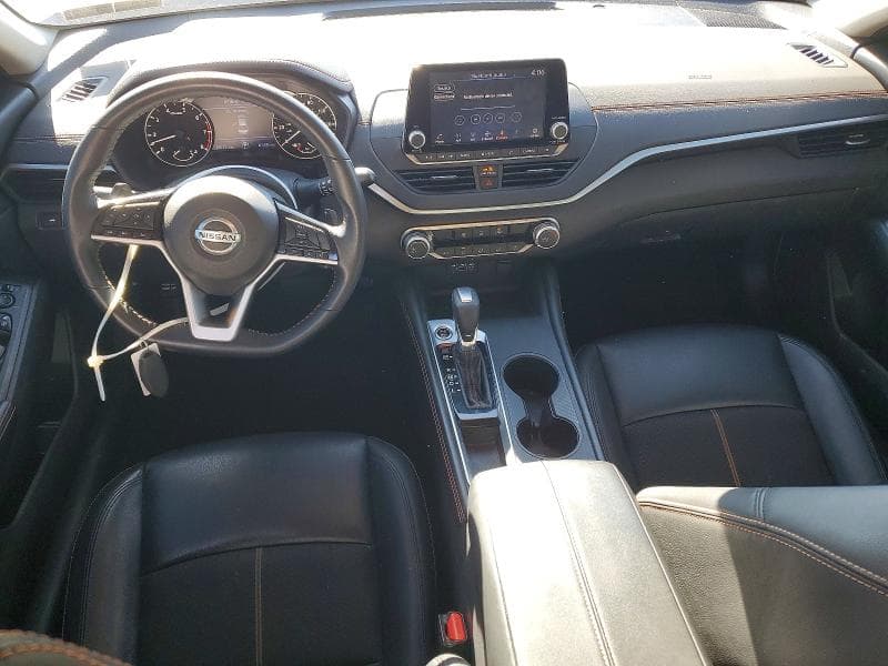 2021 NISSAN ALTIMA SR 8