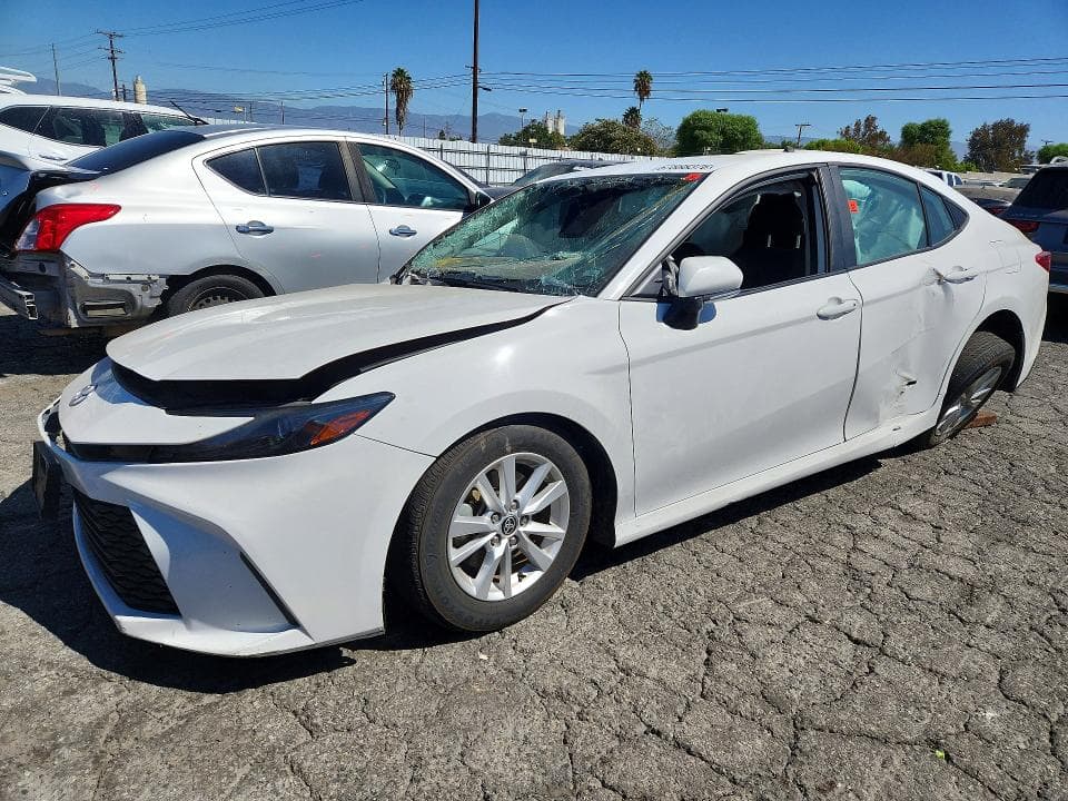 2025 TOYOTA CAMRY LE - 1