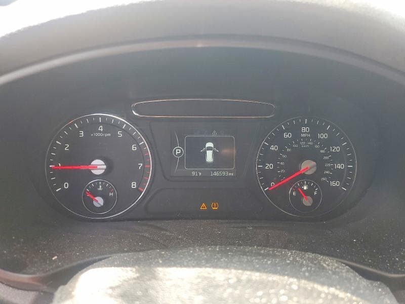 2017 KIA SORENTO EX 9