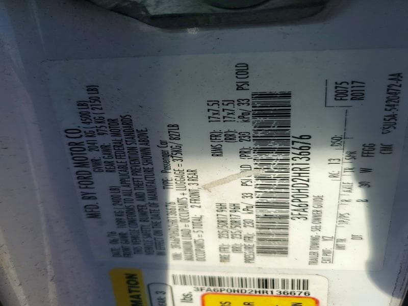 2017 FORD FUSION SE 12