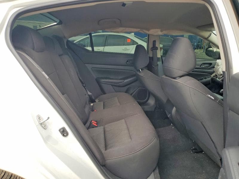 2026 NISSAN ALTIMA SV 10