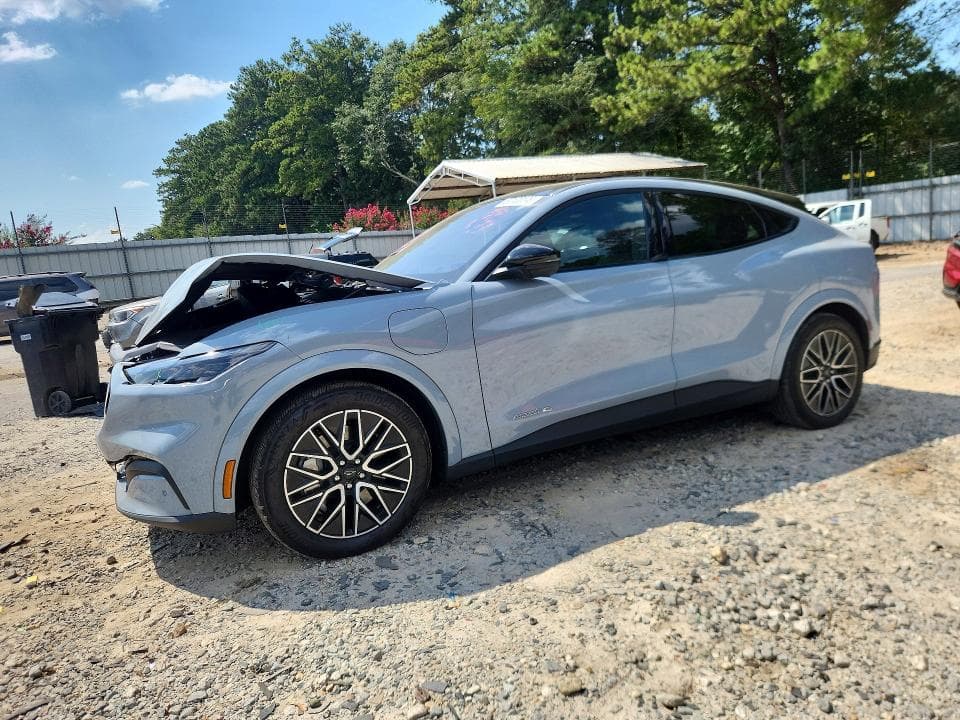 2025 FORD MUSTANG MACH-E PREMIUM - 1