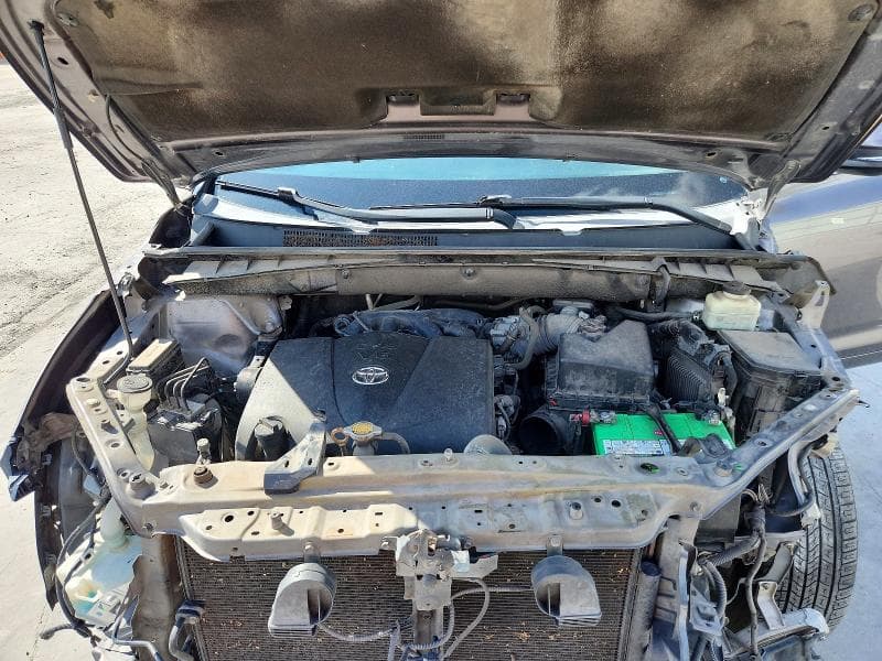 2017 TOYOTA HIGHLANDER XLE 11