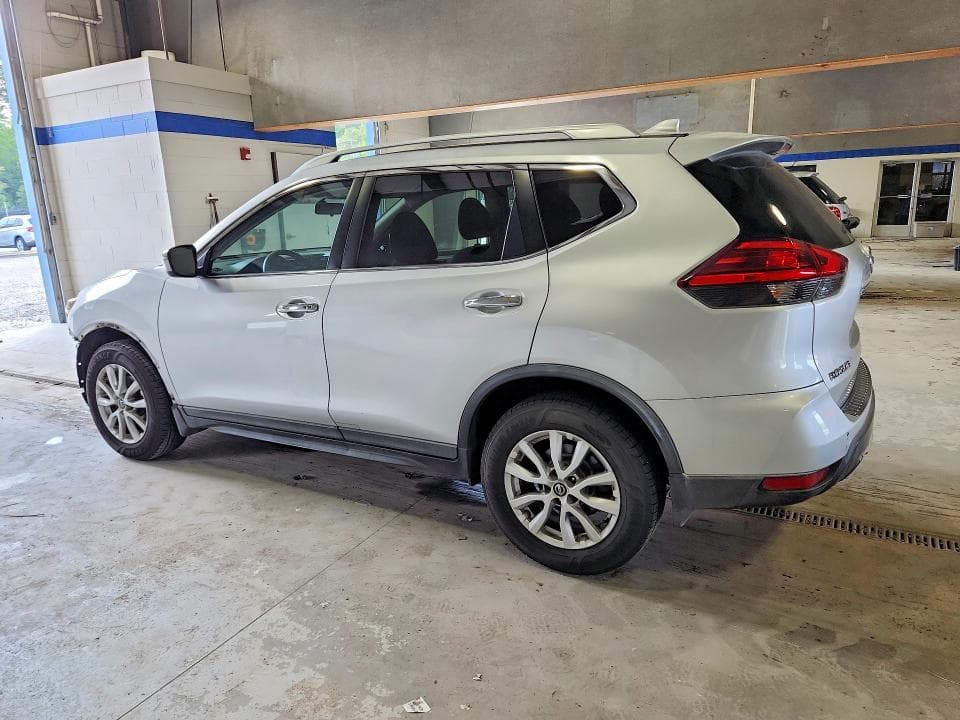 2017 NISSAN ROGUE SV 2