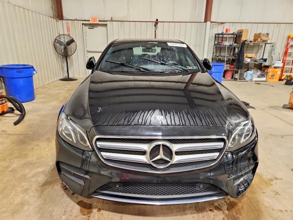 2017 MERCEDES-BENZ E 300 4MATIC 5