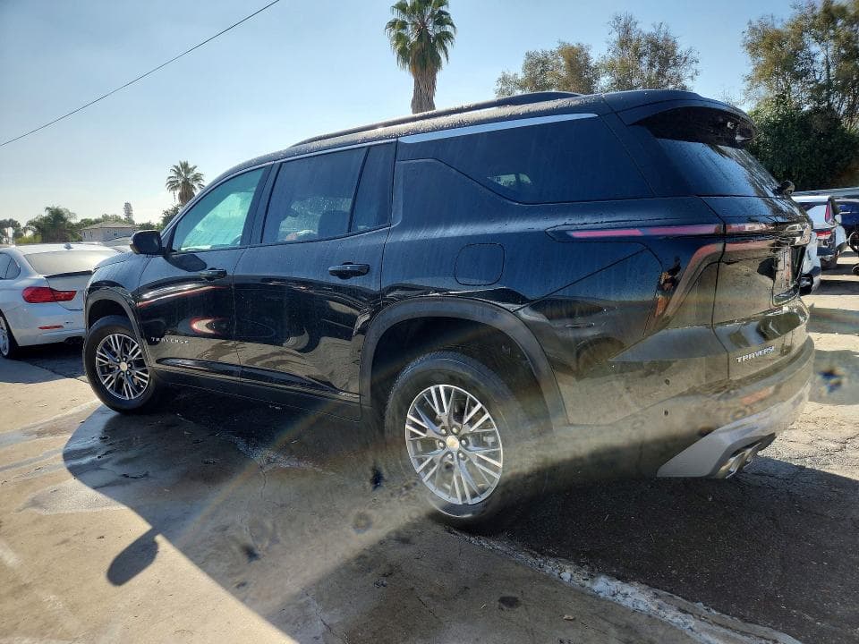 2026 CHEVROLET TRAVERSE LT 2