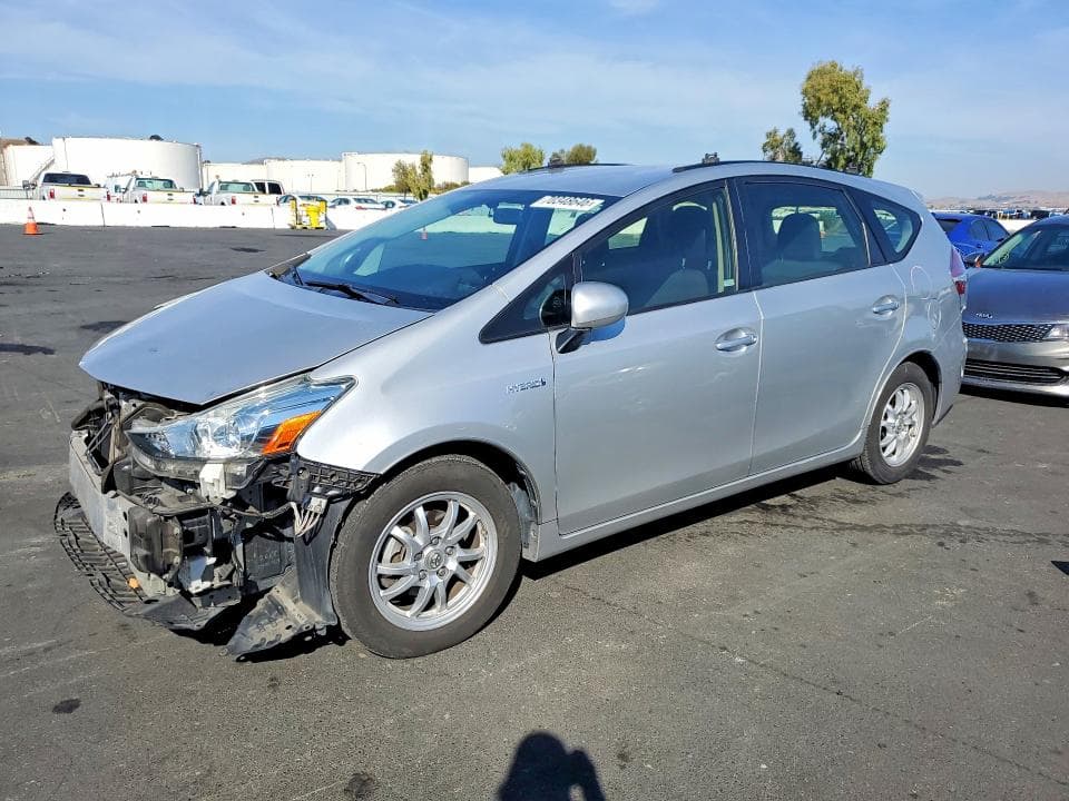 2017 TOYOTA PRIUS V THREE
