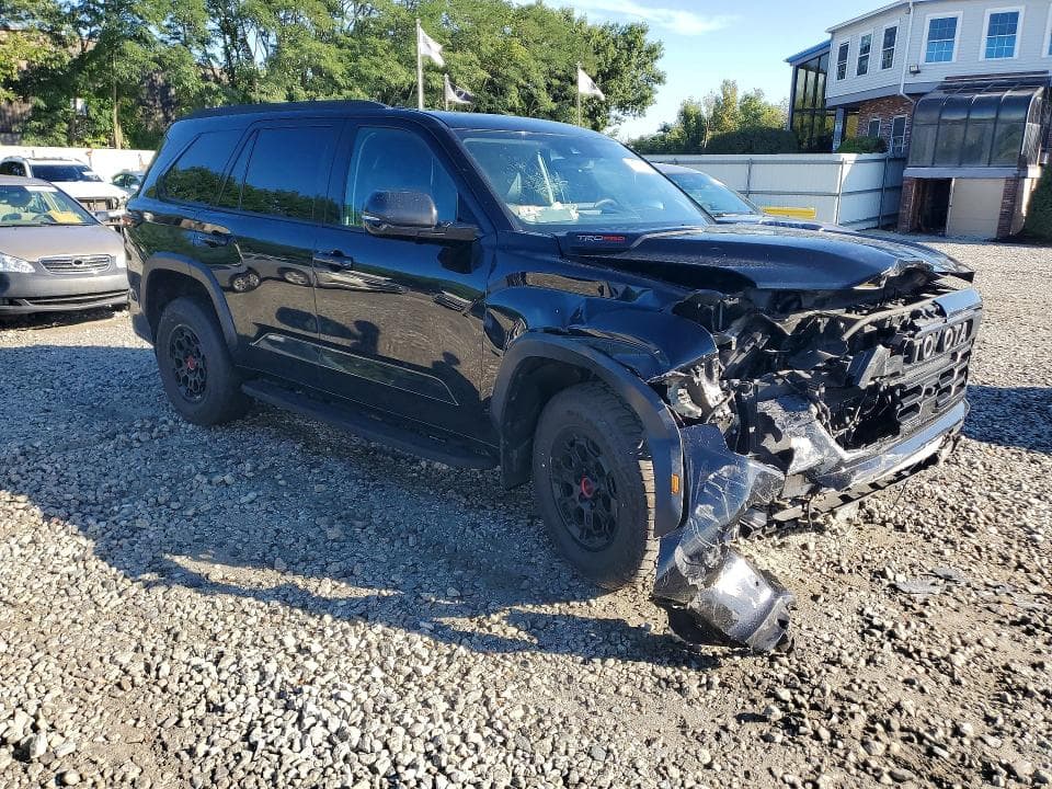 2023 TOYOTA SEQUOIA TRD PRO 4