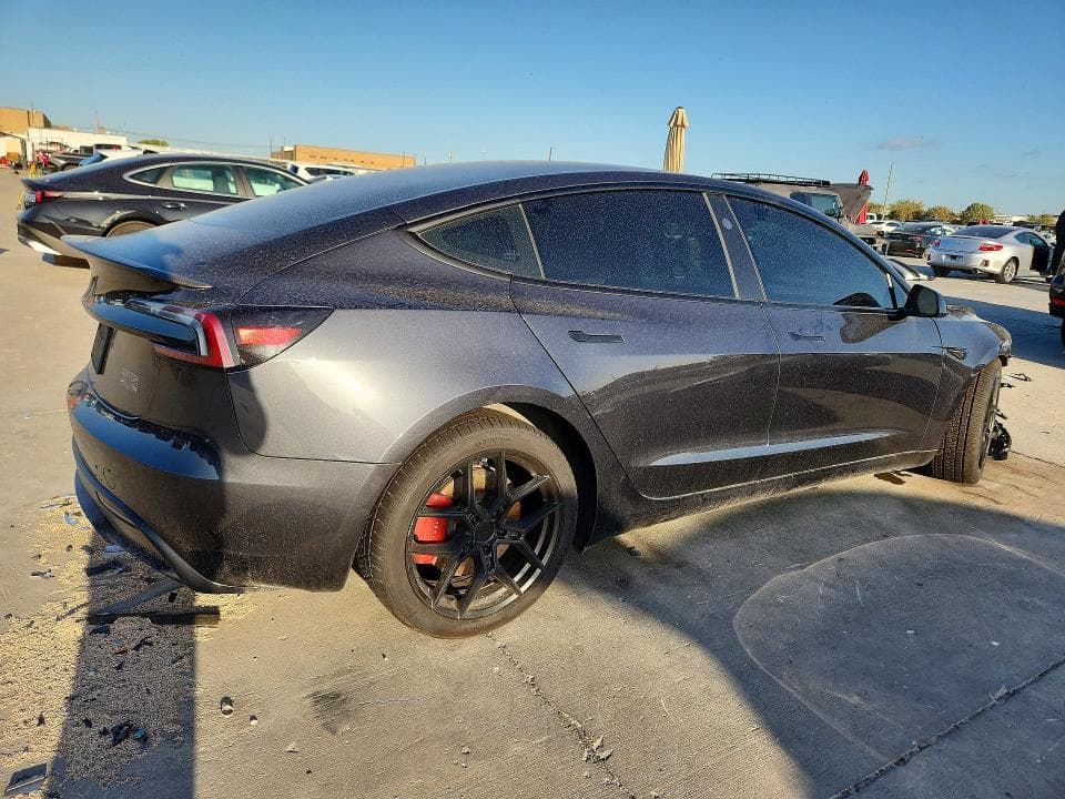 2024 TESLA MODEL 3 3