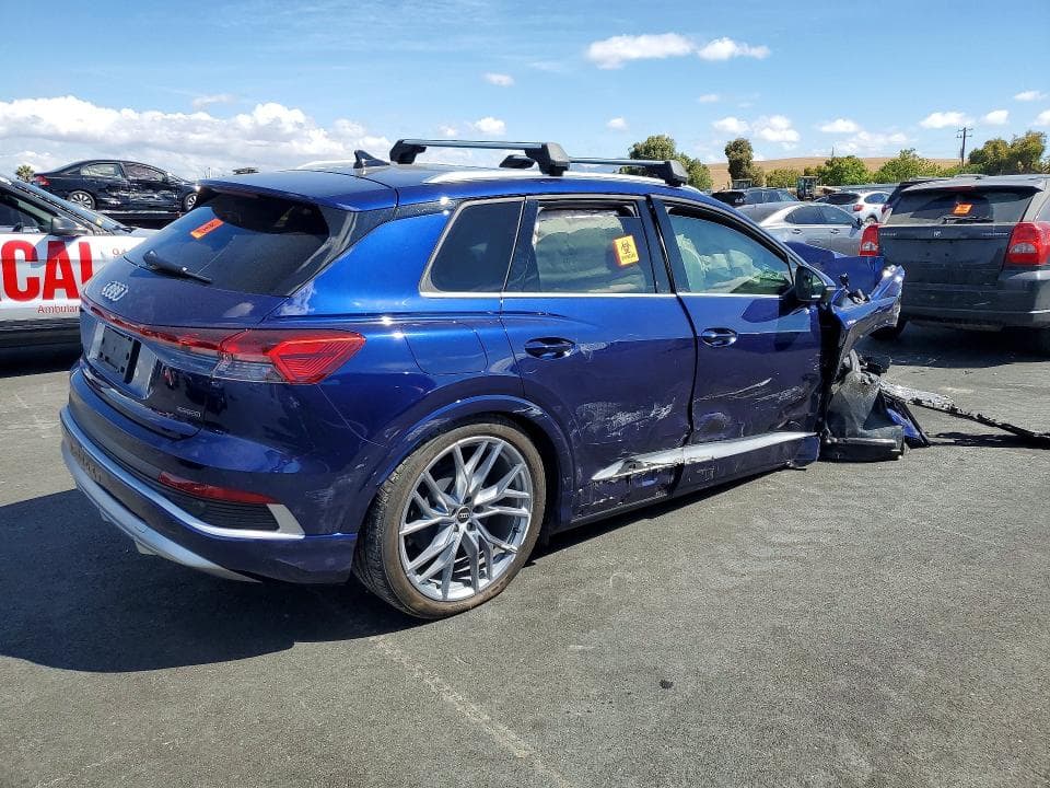 2025 AUDI Q4 E-TRON PRESTIGE 3