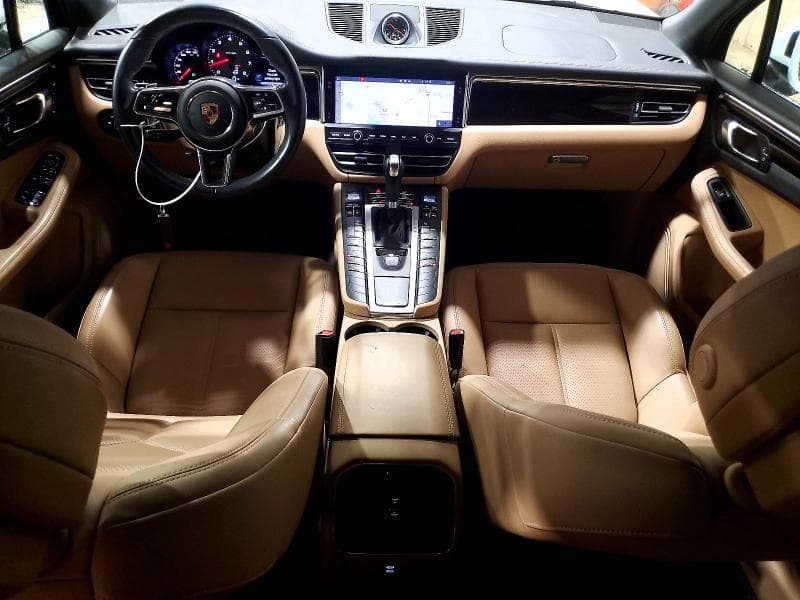 2021 PORSCHE MACAN S 8
