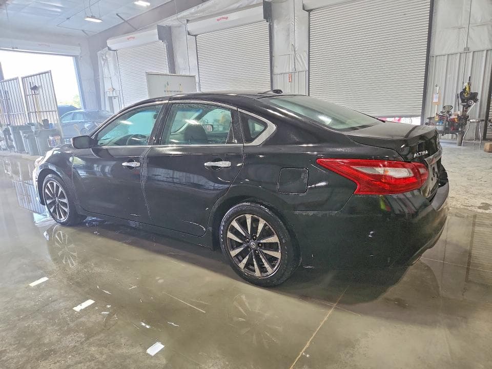 2018 NISSAN ALTIMA 2.5 SV 2