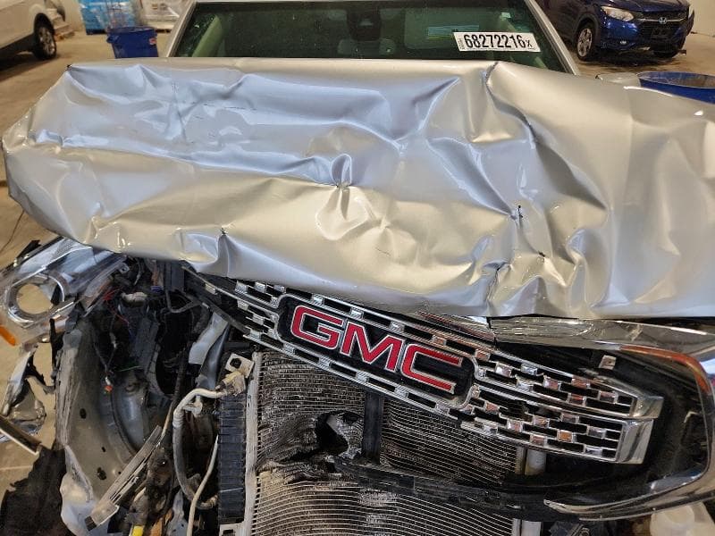 2019 GMC ACADIA DENALI 12