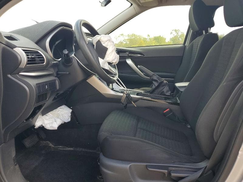 2019 MITSUBISHI ECLIPSE CROSS ES 7