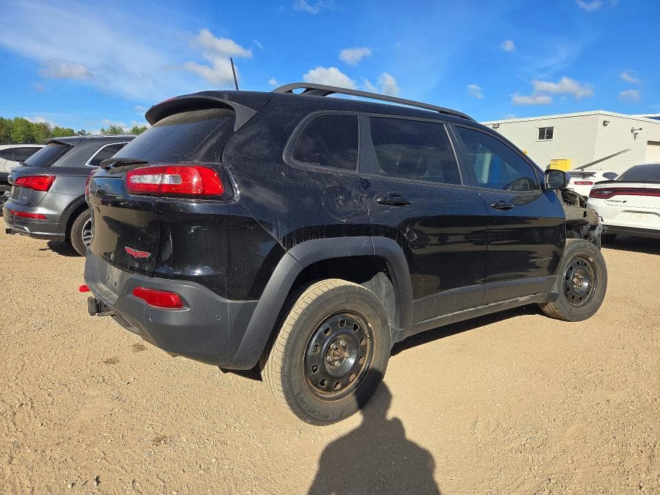2018 JEEP CHEROKEE TRAILHAWK 3
