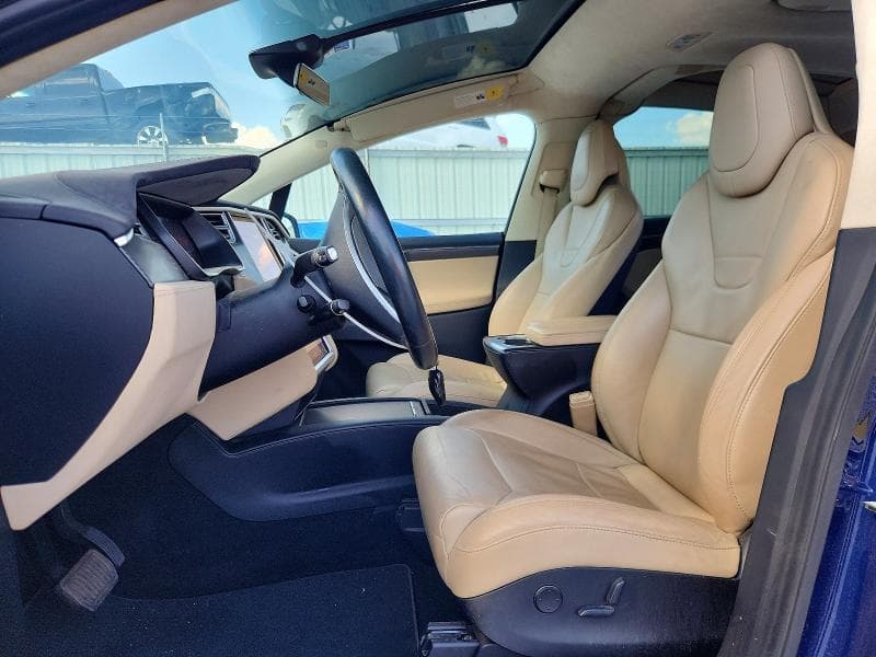 2017 TESLA MODEL X 7