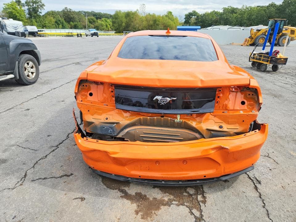 2021 FORD MUSTANG 6