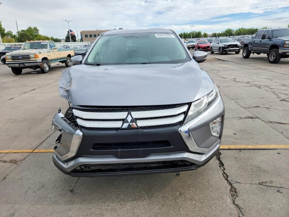 2019 MITSUBISHI ECLIPSE CROSS ES 5