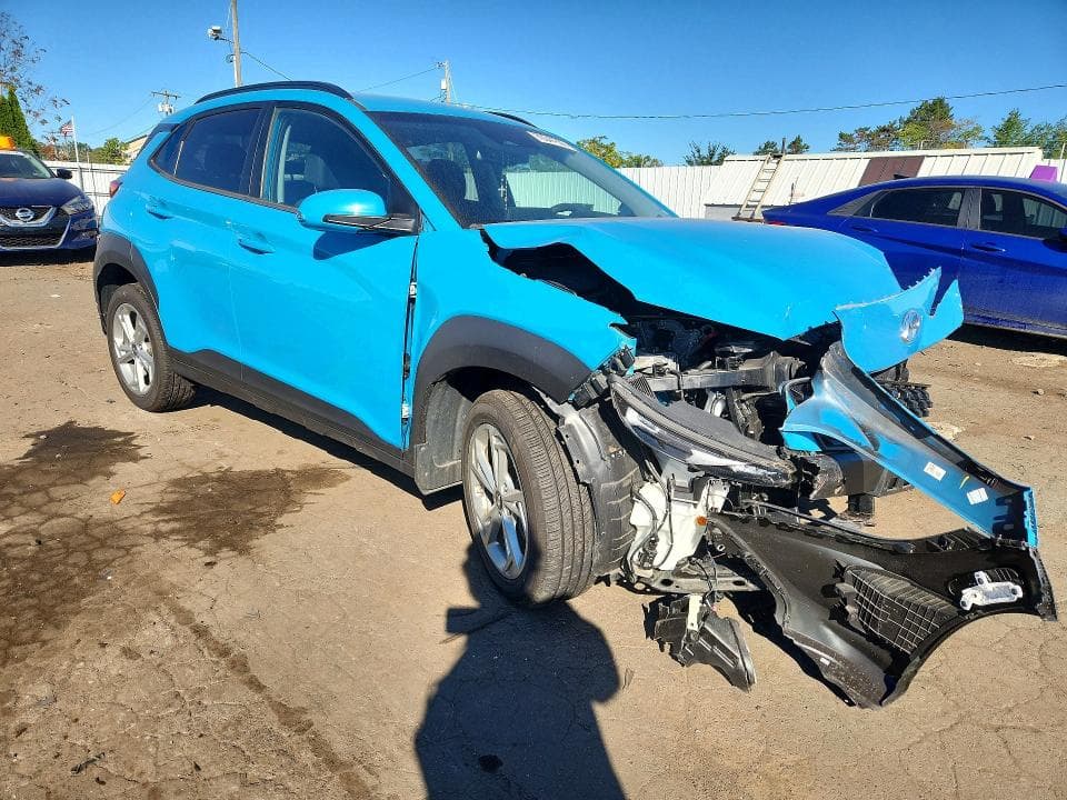 2022 HYUNDAI KONA SEL 4