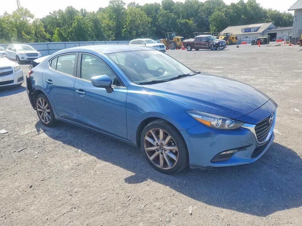 2017 MAZDA 3 TOURING 4