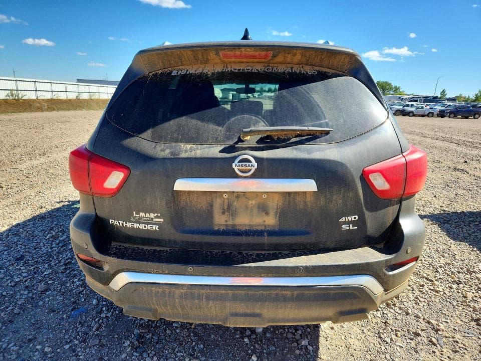 2019 NISSAN PATHFINDER SL 6