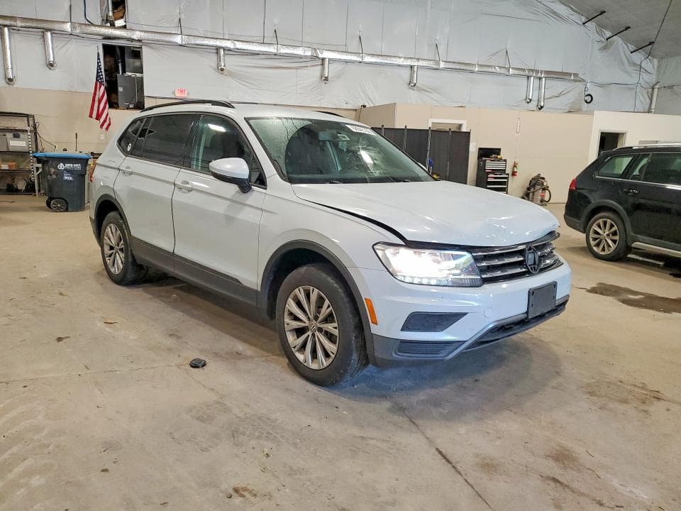 2019 VOLKSWAGEN TIGUAN S 4