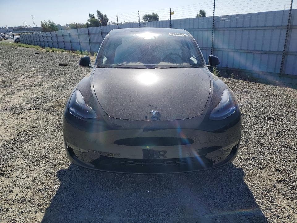2022 TESLA MODEL Y 5