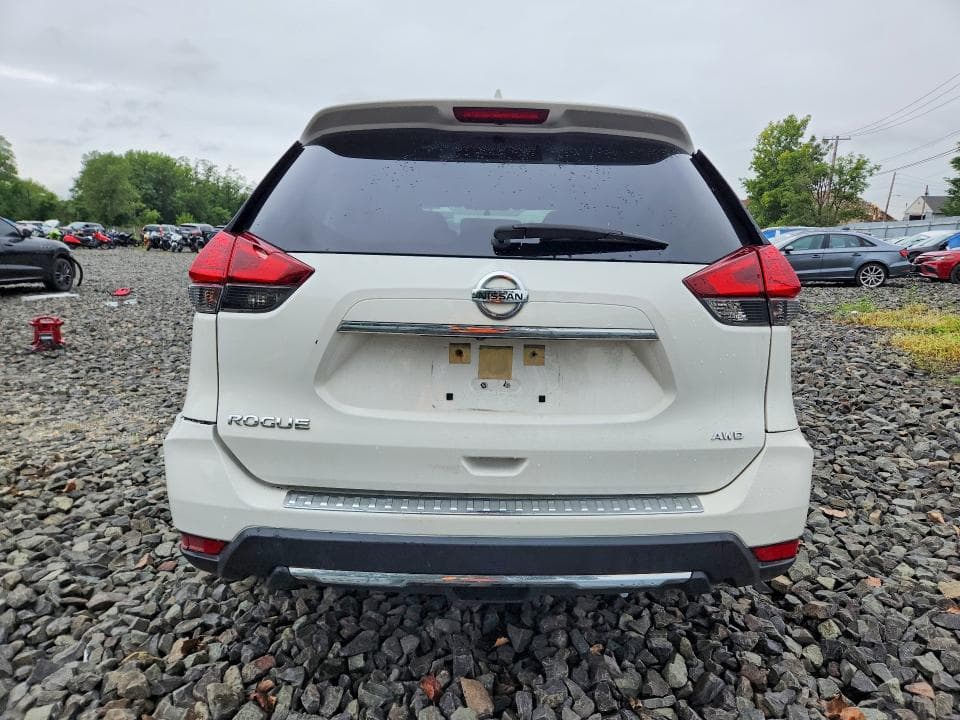 2017 NISSAN ROGUE S 6
