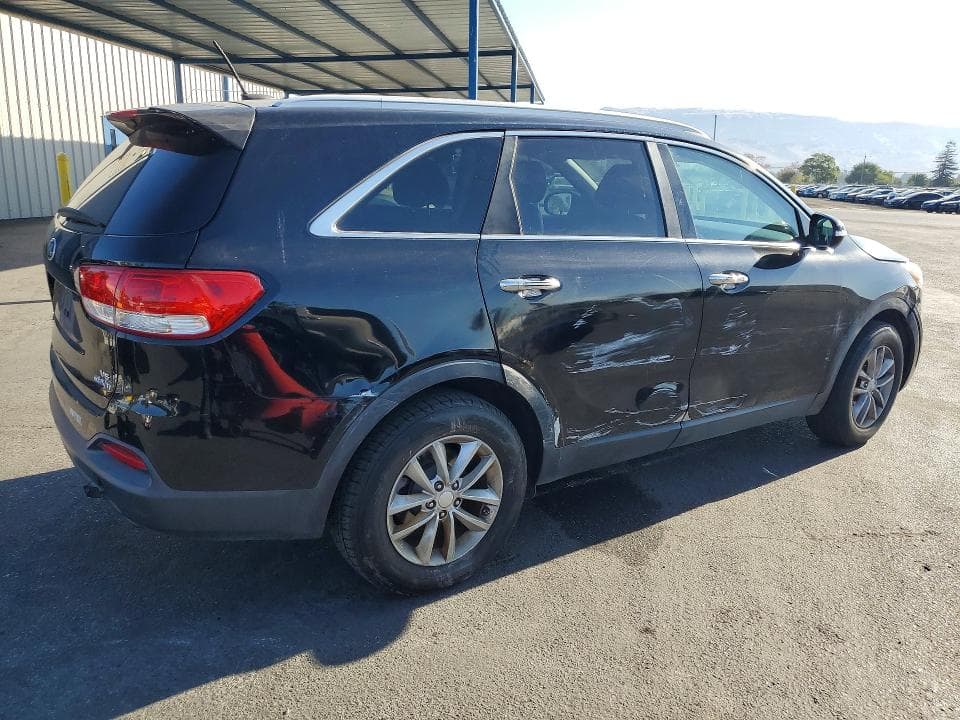 2017 KIA SORENTO LX V6 3