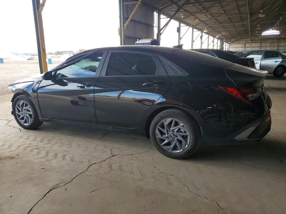 2024 HYUNDAI ELANTRA SEL 2