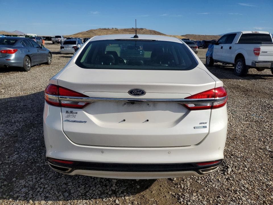 2017 FORD FUSION SE 6