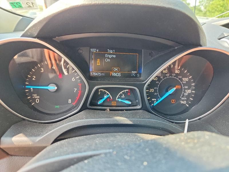 2017 FORD ESCAPE SE 9