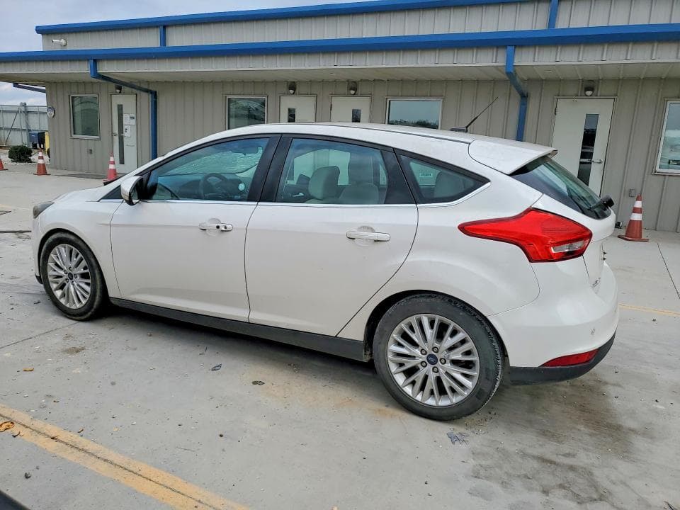 2017 FORD FOCUS TITANIUM 2