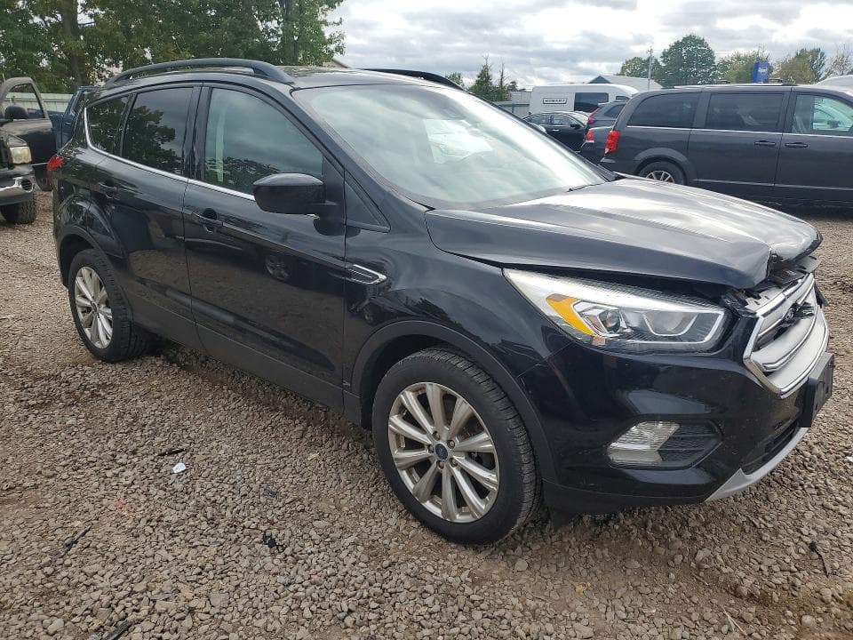 2019 FORD ESCAPE SEL 4