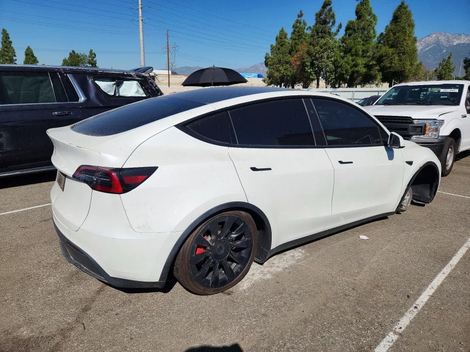 2021 TESLA MODEL Y 3