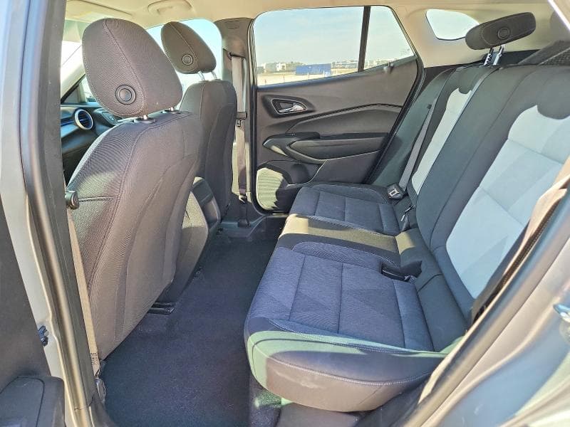 2024 CHEVROLET TRAX LS 10