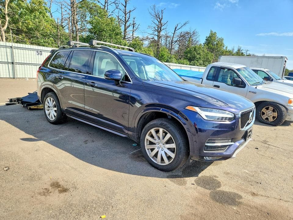 2017 VOLVO XC90 T6 4