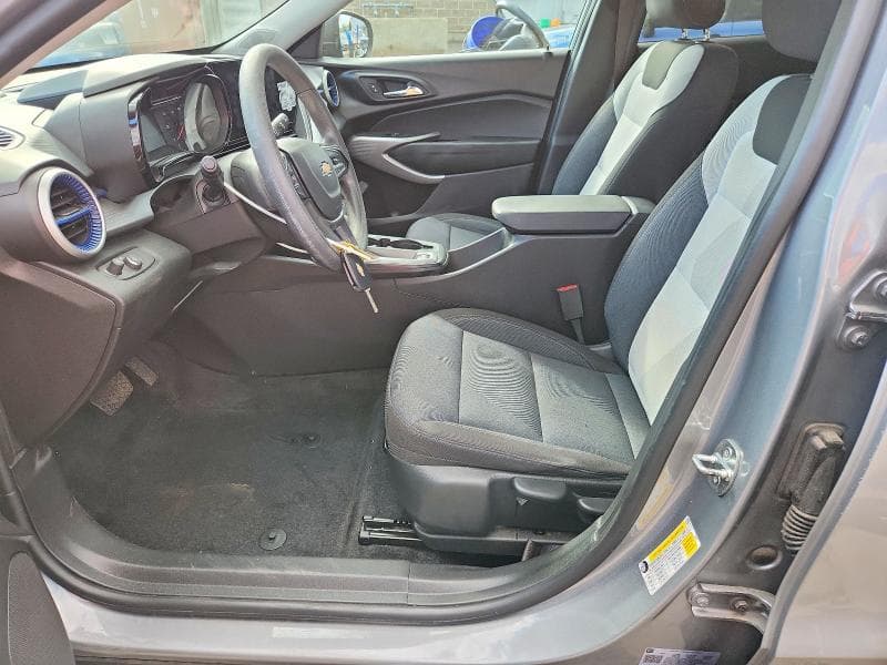 2024 CHEVROLET TRAX LS 7